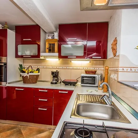 Nyaraló House Kras Dobrinj