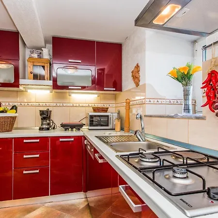 Nyaraló House Kras *