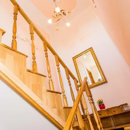 Nyaraló House Kras *