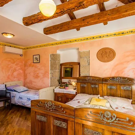 Сasa de vacaciones House Kras By Istra Vacation *